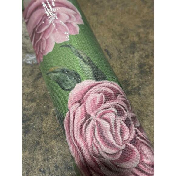 Gucci Other - NWT& Tube Gucci Linen Floral Wallpaper